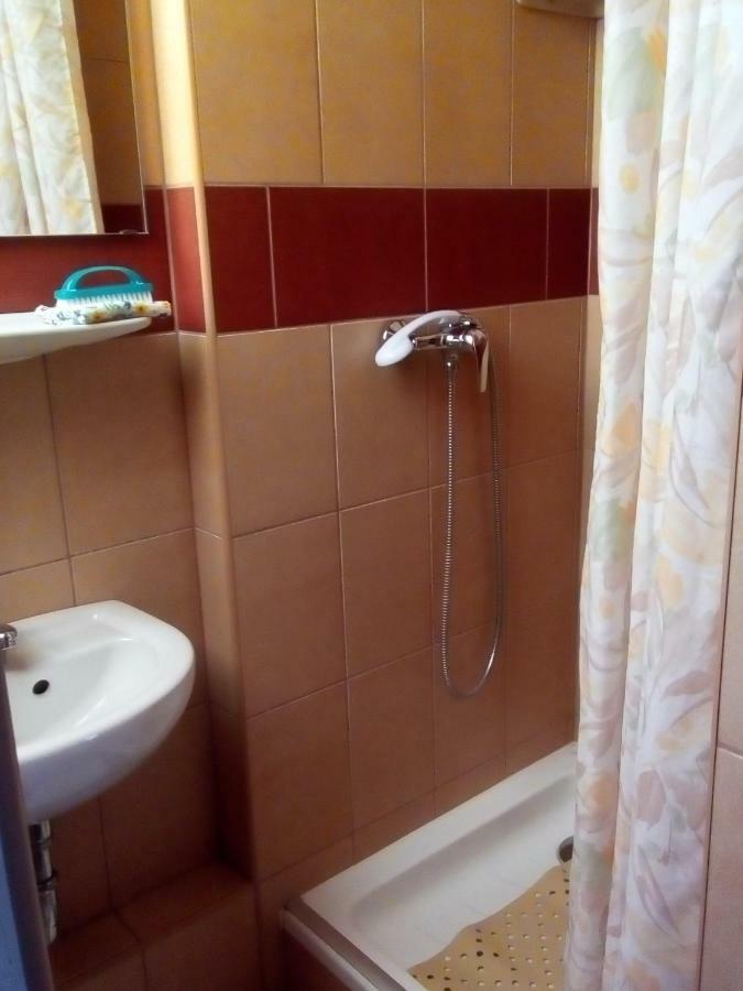 מלון באלאטונפורד Kata Vendeghaz מראה חיצוני תמונה